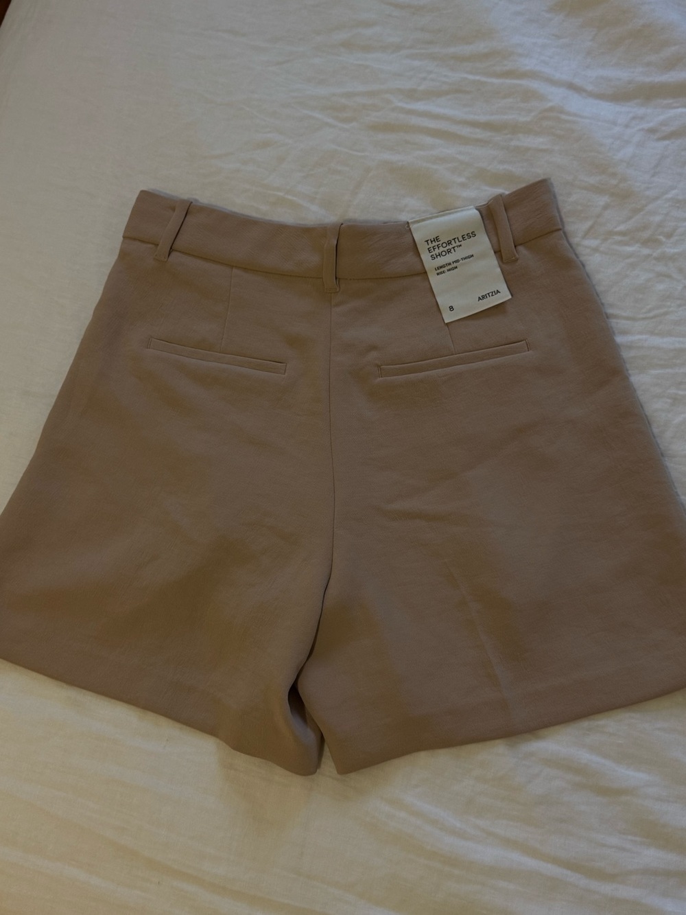 The Effortless Mid-Thigh Crepette Short